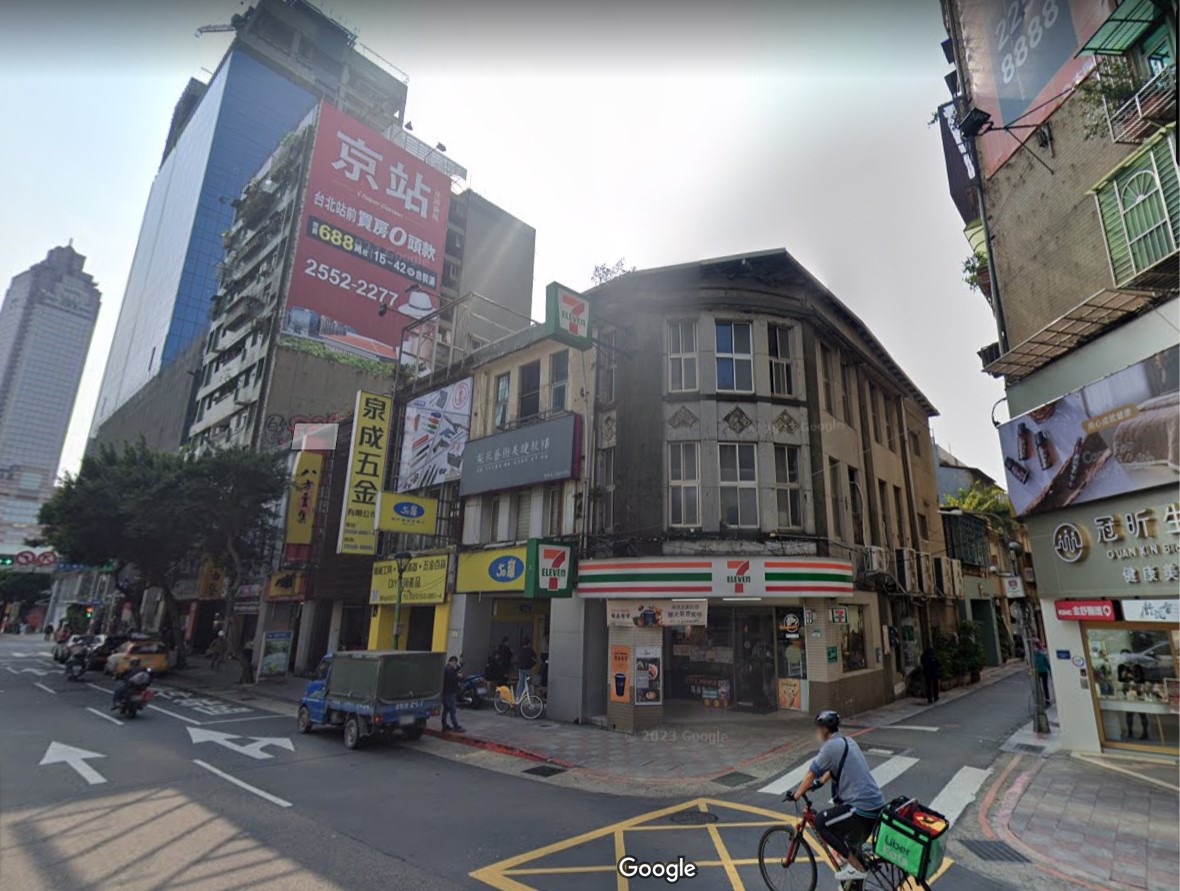 台北市大同區承德路一段3層樓透天，以土地單坪560萬元成交。(截自google map)