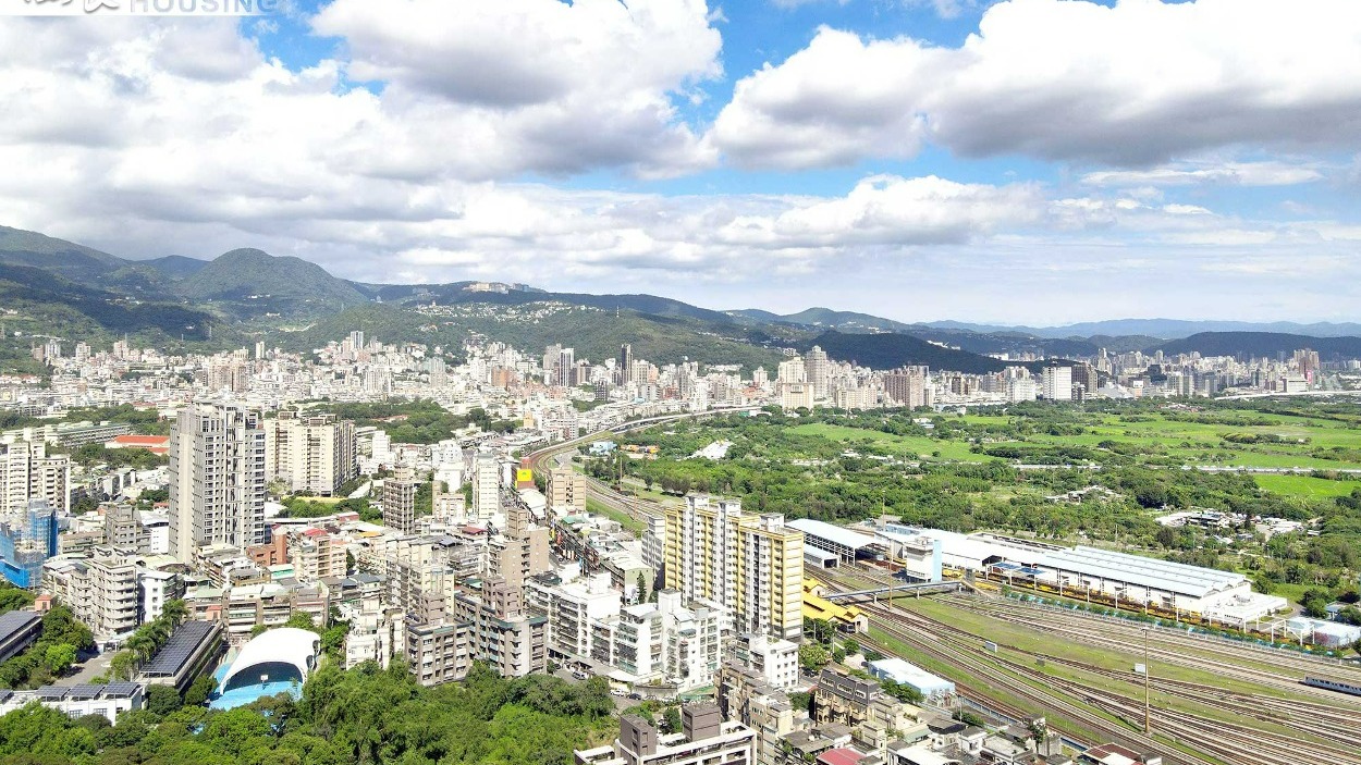 台北市銷售中新建案近7成平均開價超過100萬元／坪。(圖/住展雜誌提供)