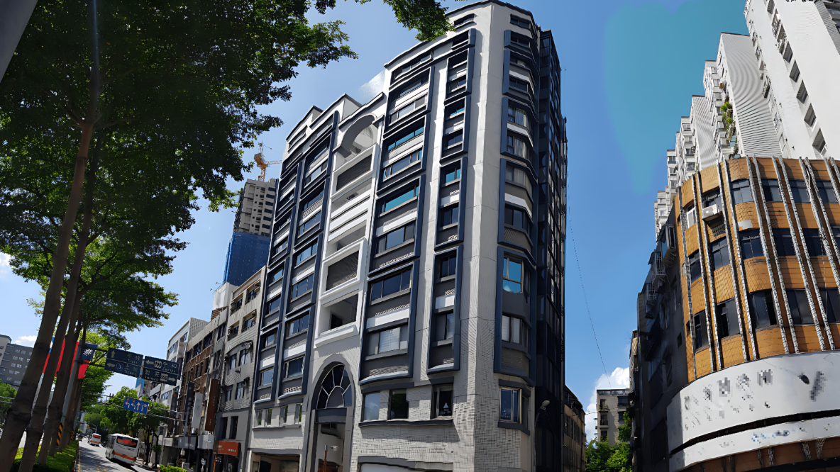 板橋文化路華廈立面修繕後煥然一新。(圖/新北市更新處提供)